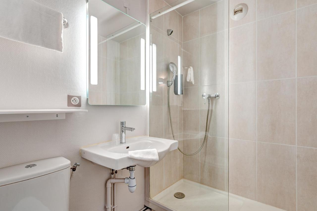 B&B Hotel Louveciennes Le Port-Marly Luaran gambar