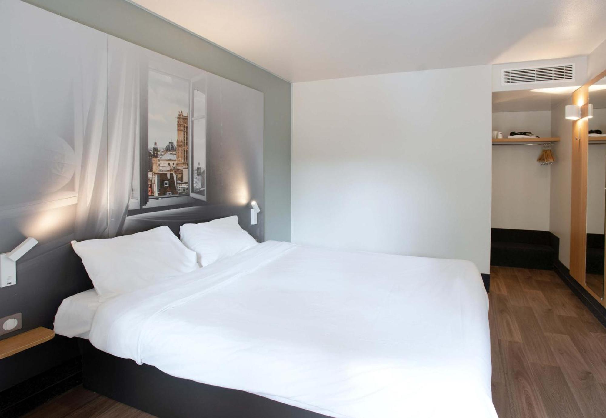 B&B Hotel Louveciennes Le Port-Marly Luaran gambar